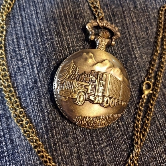 New In package Pocket watch 16" chain Bronge Trucker new - Picture 4 of 14